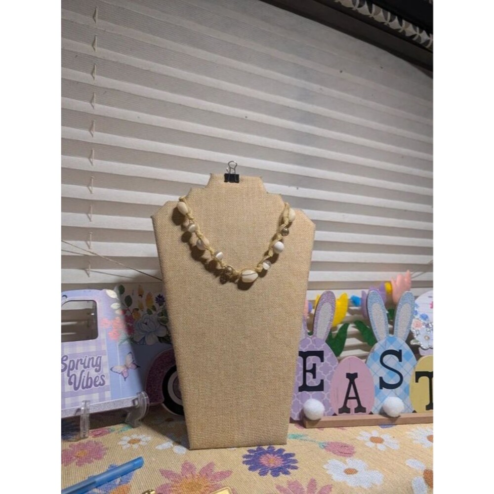 Liz Claiborne Gold Ribbon Cream Beaded Necklace